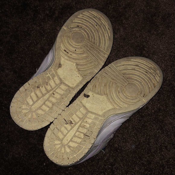 Sold - Picture 6 of 11